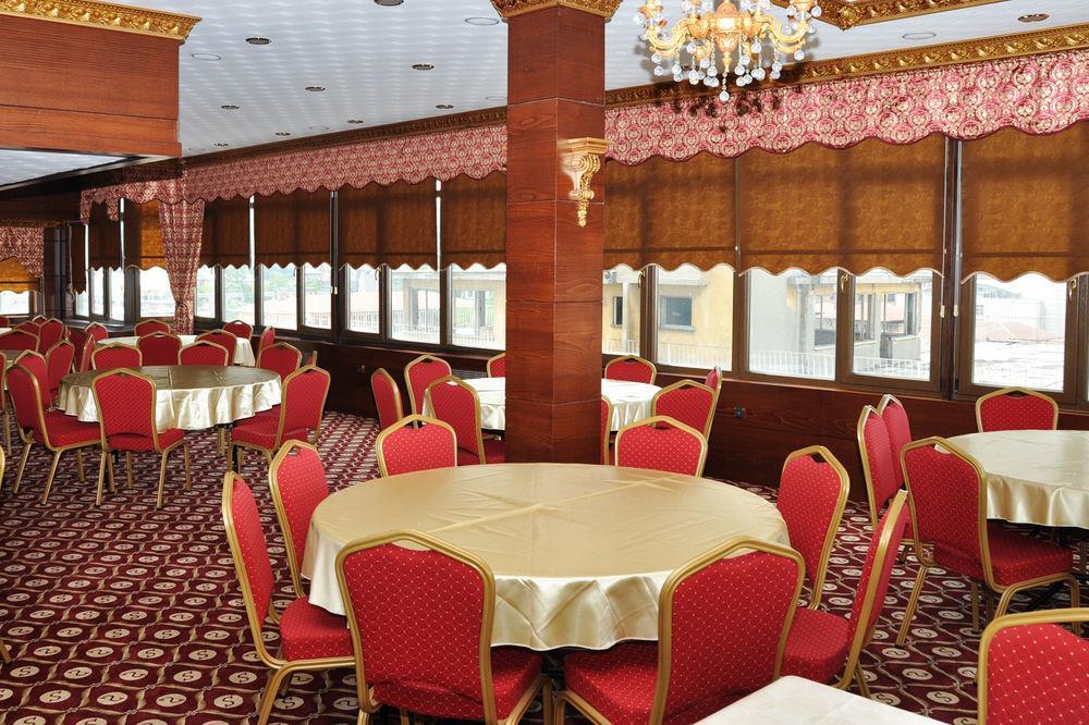 Royal Carine Hotel